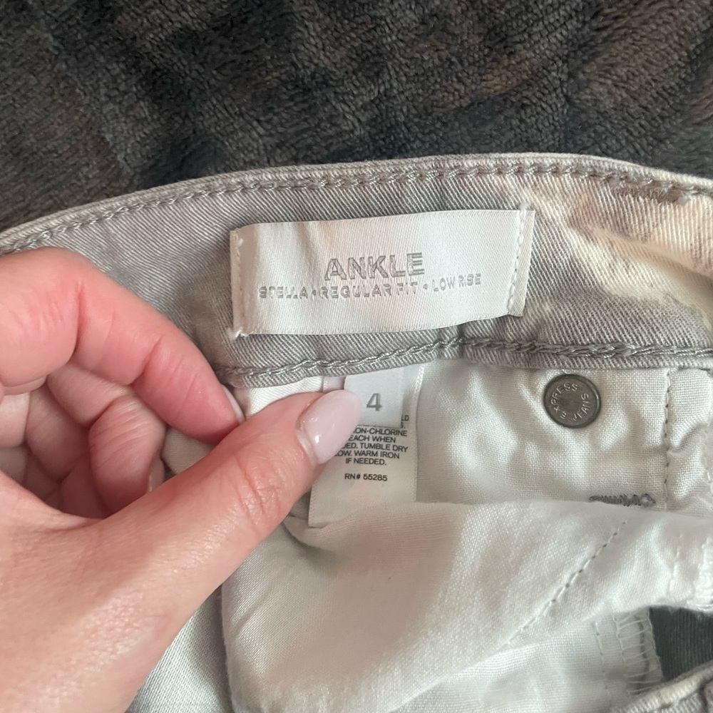 Express Stella grey and white tie-die regular fit ankle jeans low rise size 4